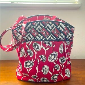 Vera Bradley Deco Daisy Shoulder Bag.